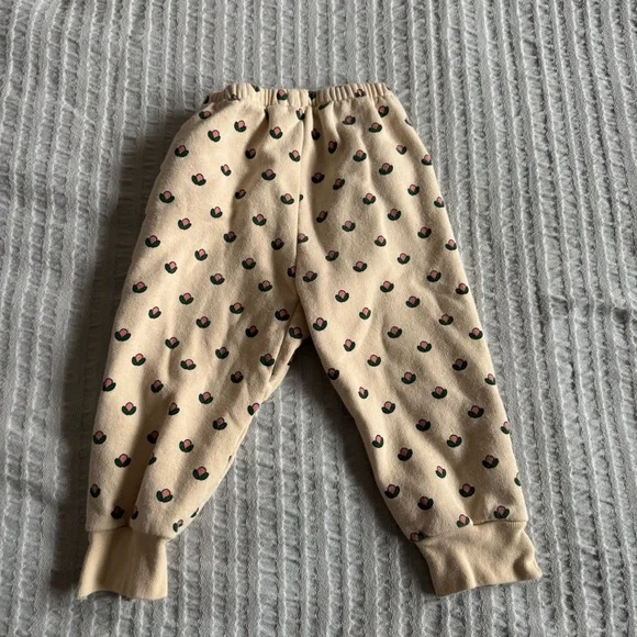 The Animals Observatory 2 Piece Sweatshirt and Pants Set
